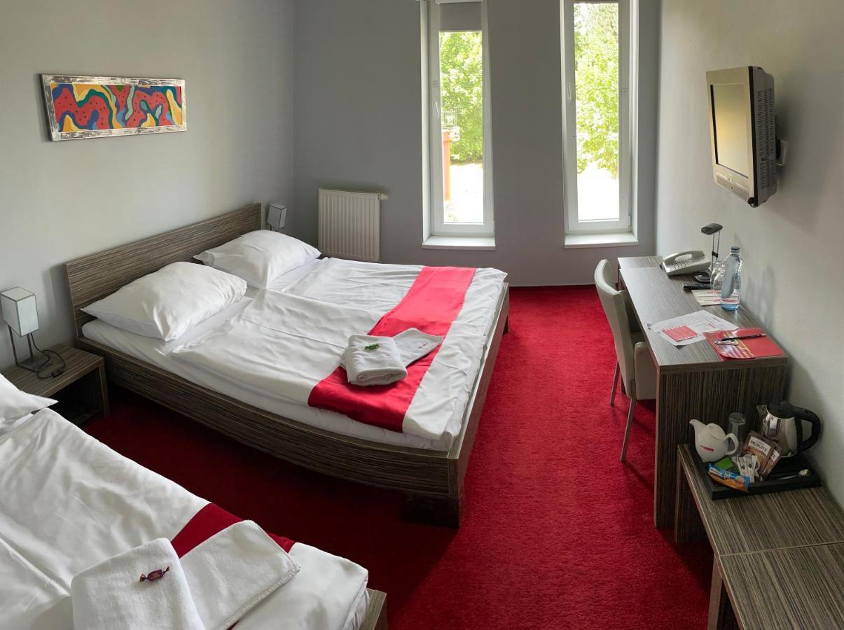 Hotel Olympia Koprivnice Luaran gambar