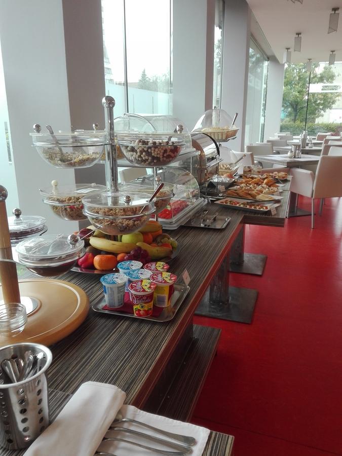 Hotel Olympia Koprivnice Luaran gambar